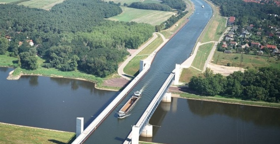Magdeburg Water Bridge - wodny akwedukt