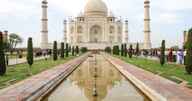 Tadż Mahal - świątynia miłości w Indiach